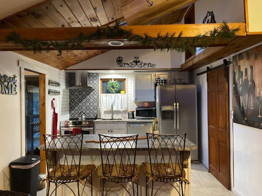 Peaceful Gateway To Island Creek Cottage East Stroudsburg Ngoại thất bức ảnh